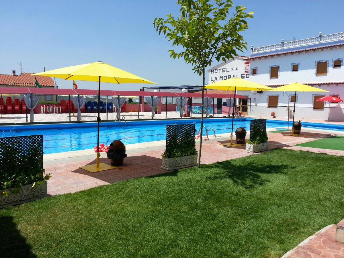 Hotel La Moraleda - Complejo Las Delicias Villanueva Del Arzobispo Esterno foto